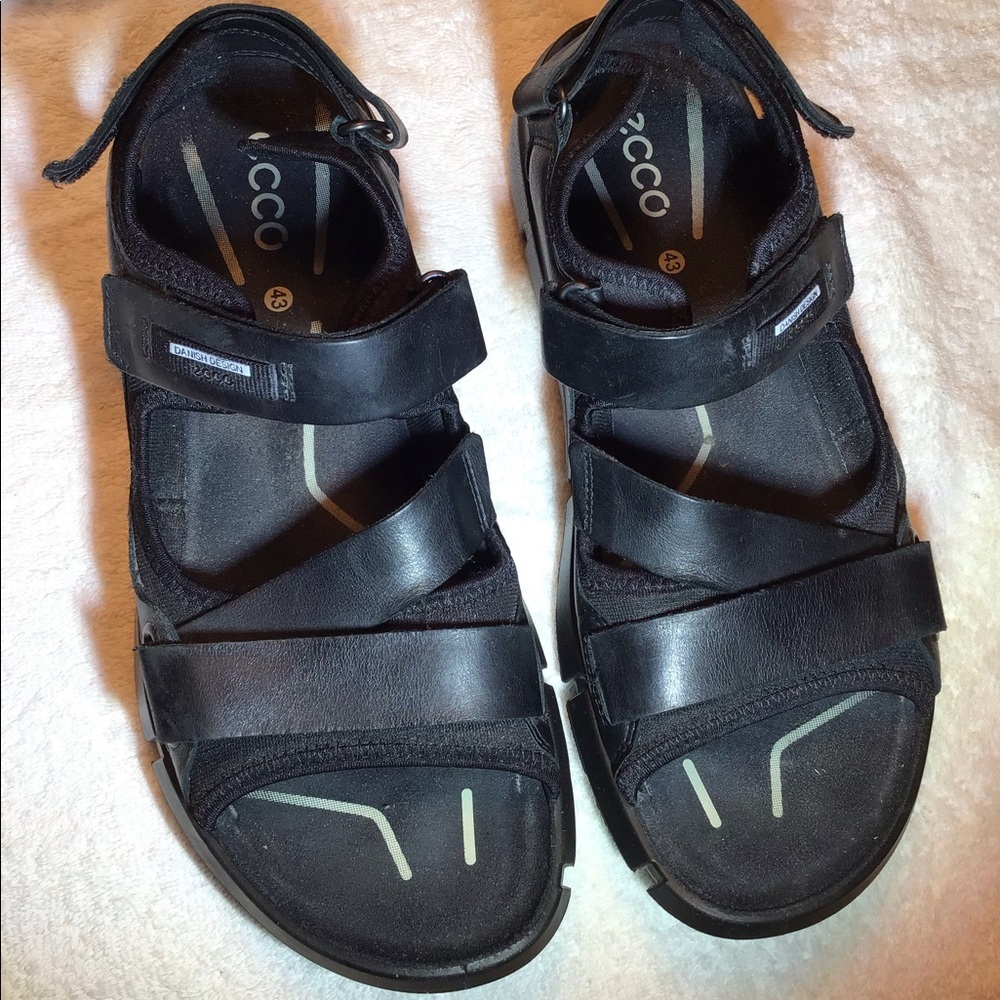 Ecco danish design black leather sandal